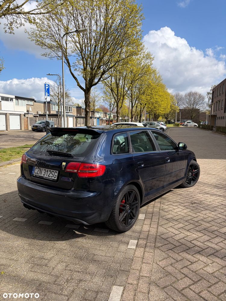 Audi A3 Sportback - 9