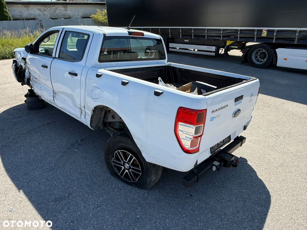 Ford Ranger - 33
