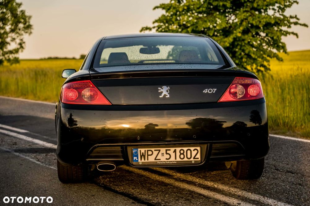 Peugeot 407 2.2 Intense - 8