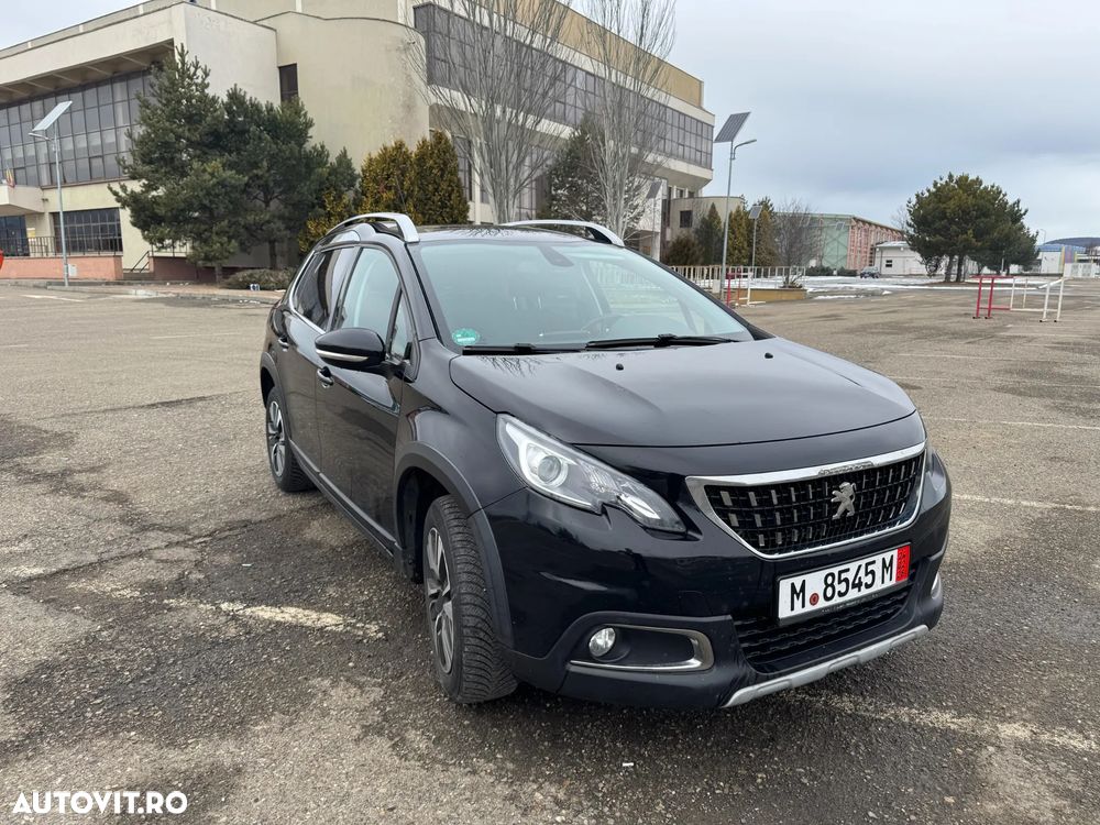 Peugeot 2008 PureTech 110 Stop&Start Allure - 1