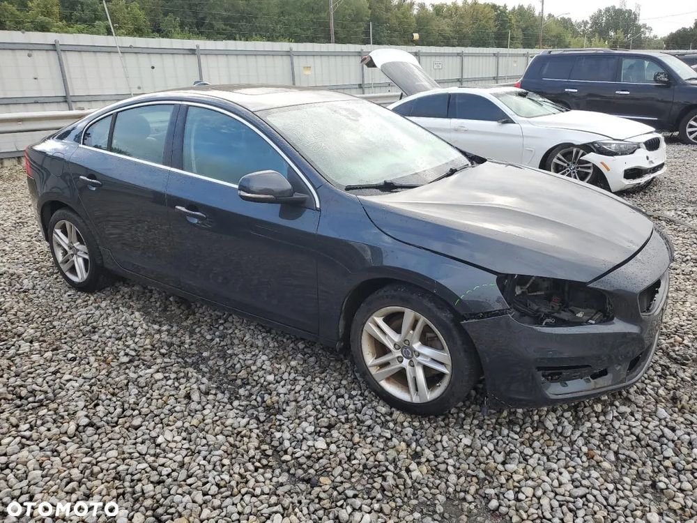 Volvo S60 - 7