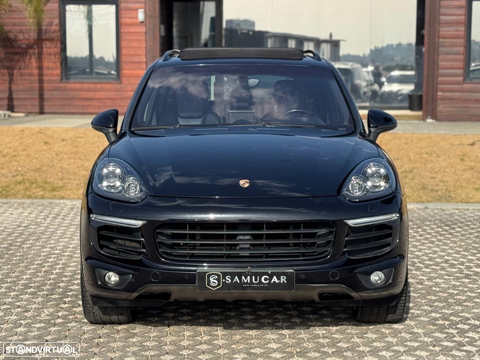 Porsche Cayenne - 5