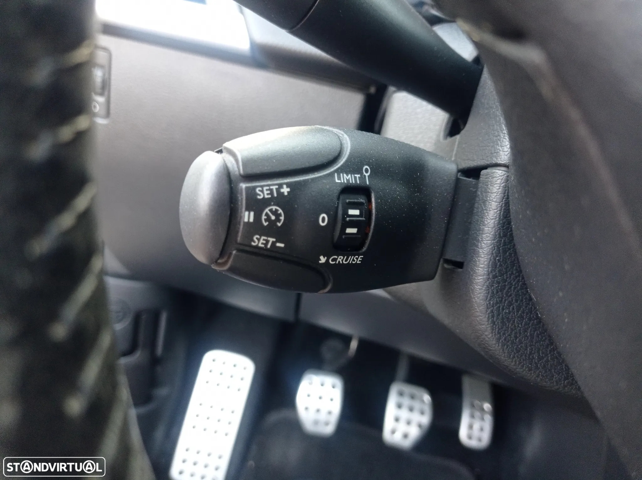 Peugeot 207 1.4 HDi Premium - 13