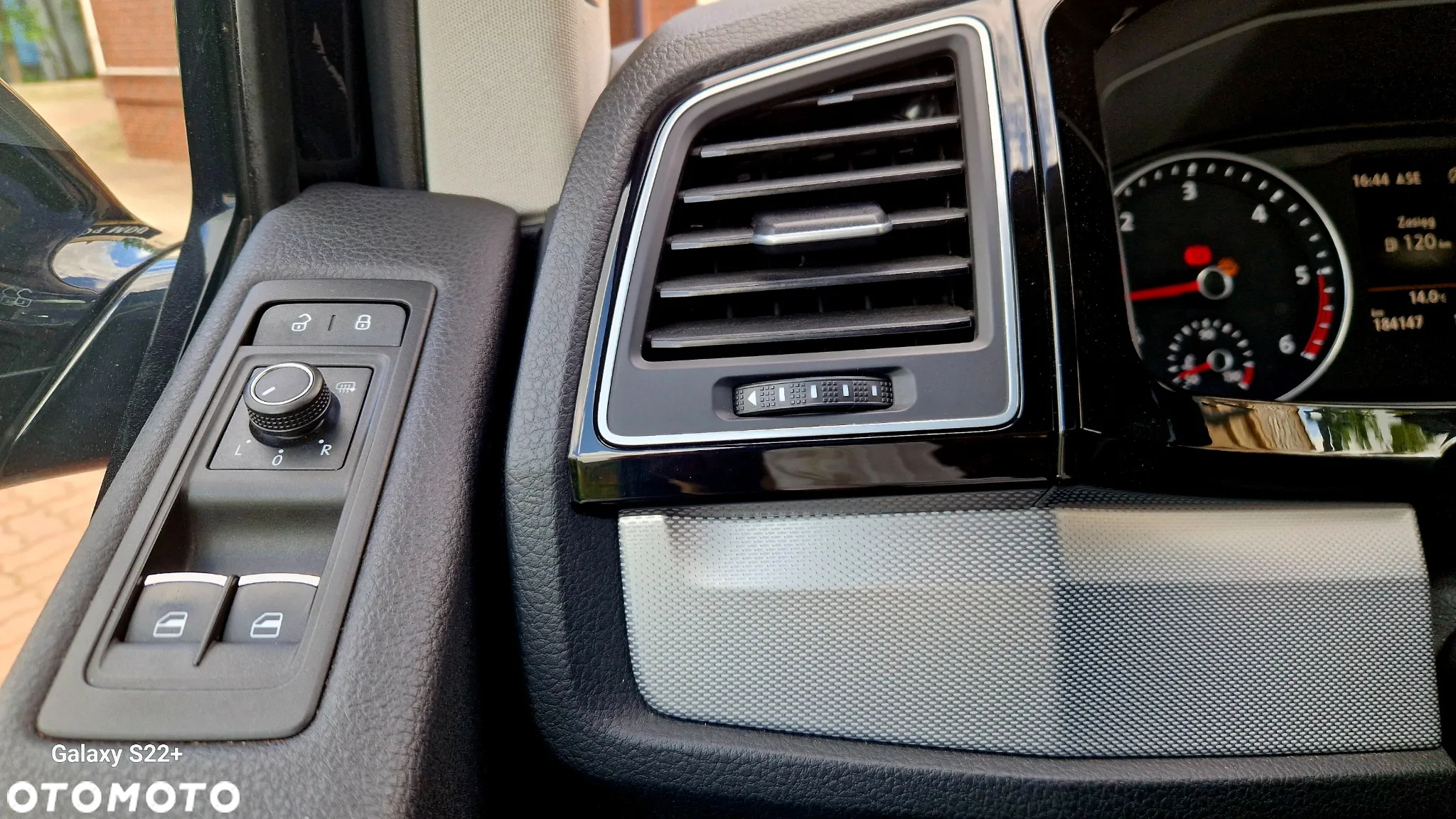 Volkswagen Multivan 2.0 BiTDI L1 Highline DSG - 22