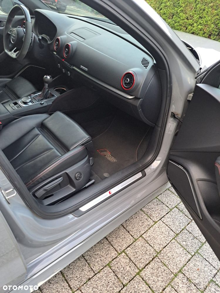 Audi RS3 Limousine TFSI quattro S tronic - 26