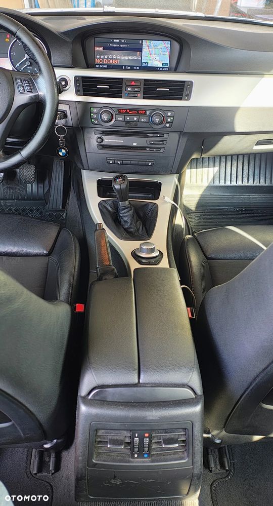 BMW Seria 3 - 12