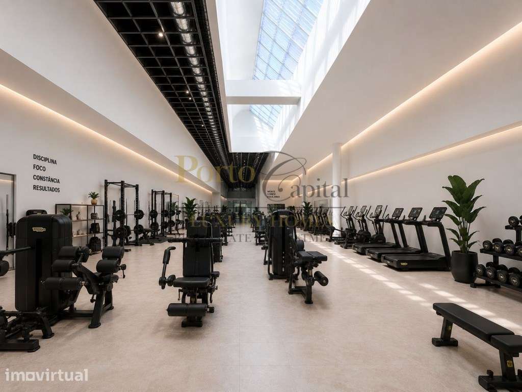 Espaço Comercial ou Armazém para Arrendamento Praça do Marquês de P... - Grande imagem: 5/33