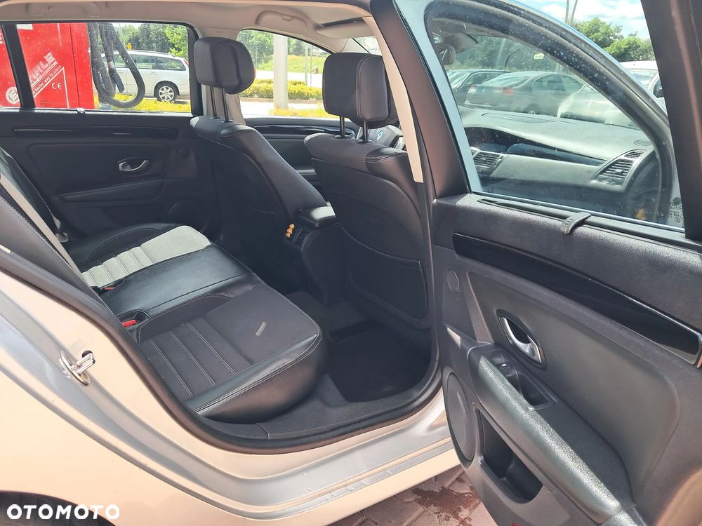 Renault Laguna 2.0 dCi Black Edition - 6