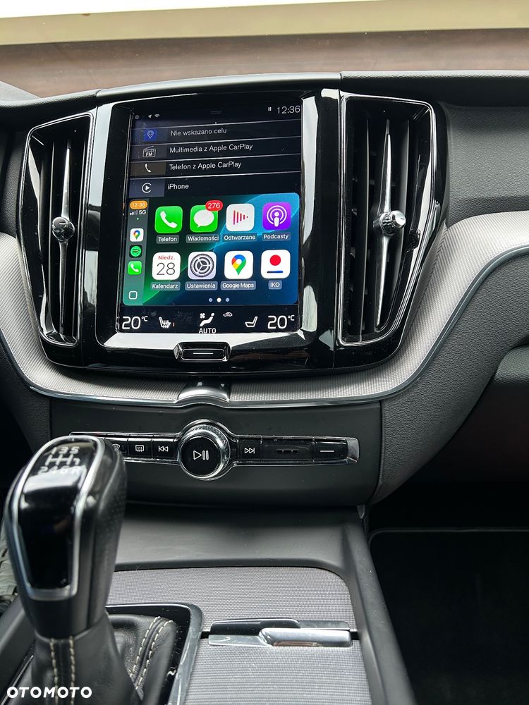 Volvo XC 60 D4 R-Design - 17