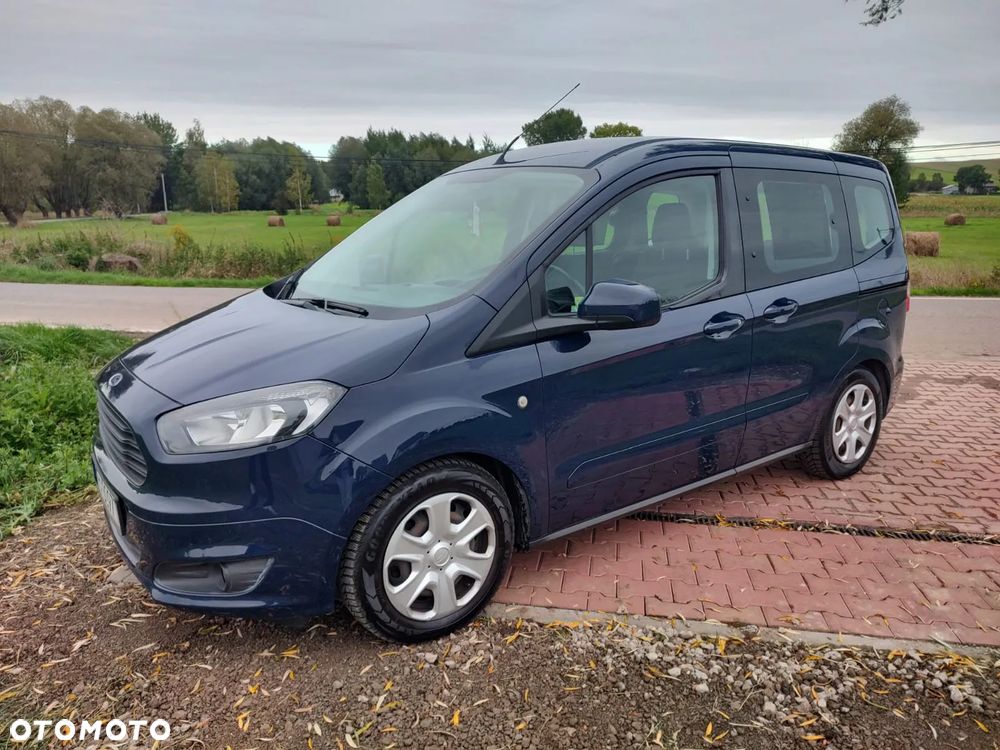 Ford Tourneo Courier - 1