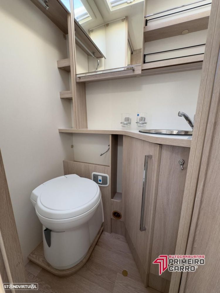 Rapido Serie 8F 880F cama central e basculante - 6