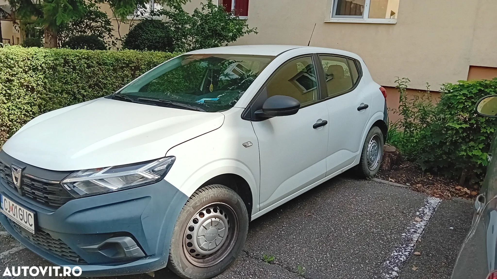 Dacia Sandero - 1