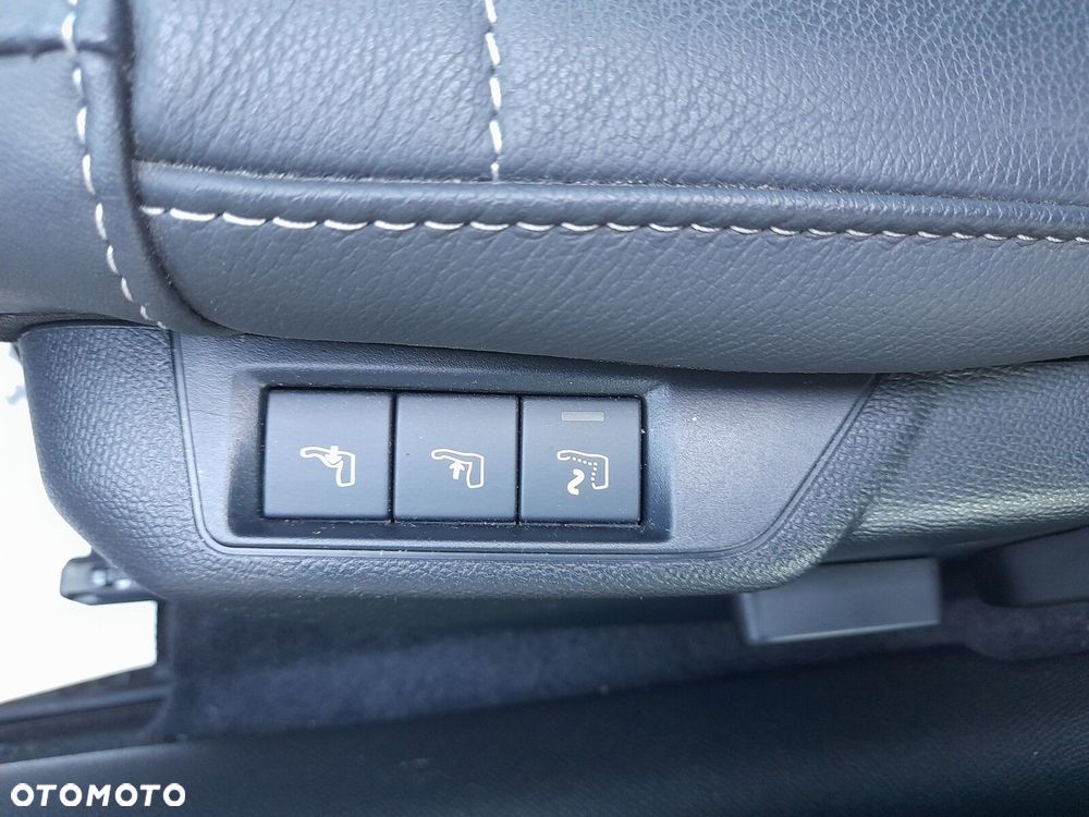 Citroën C4 1.2 PureTech Shine S&S EAT8 - 13