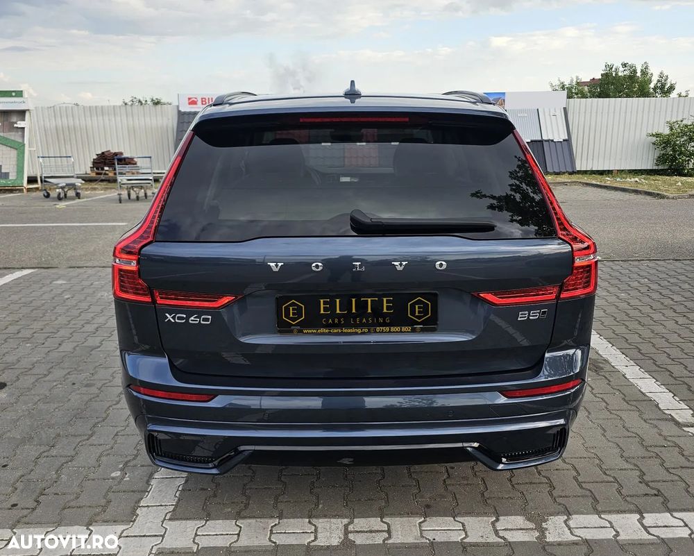 VOLVO XC60 2024 — imagine 11