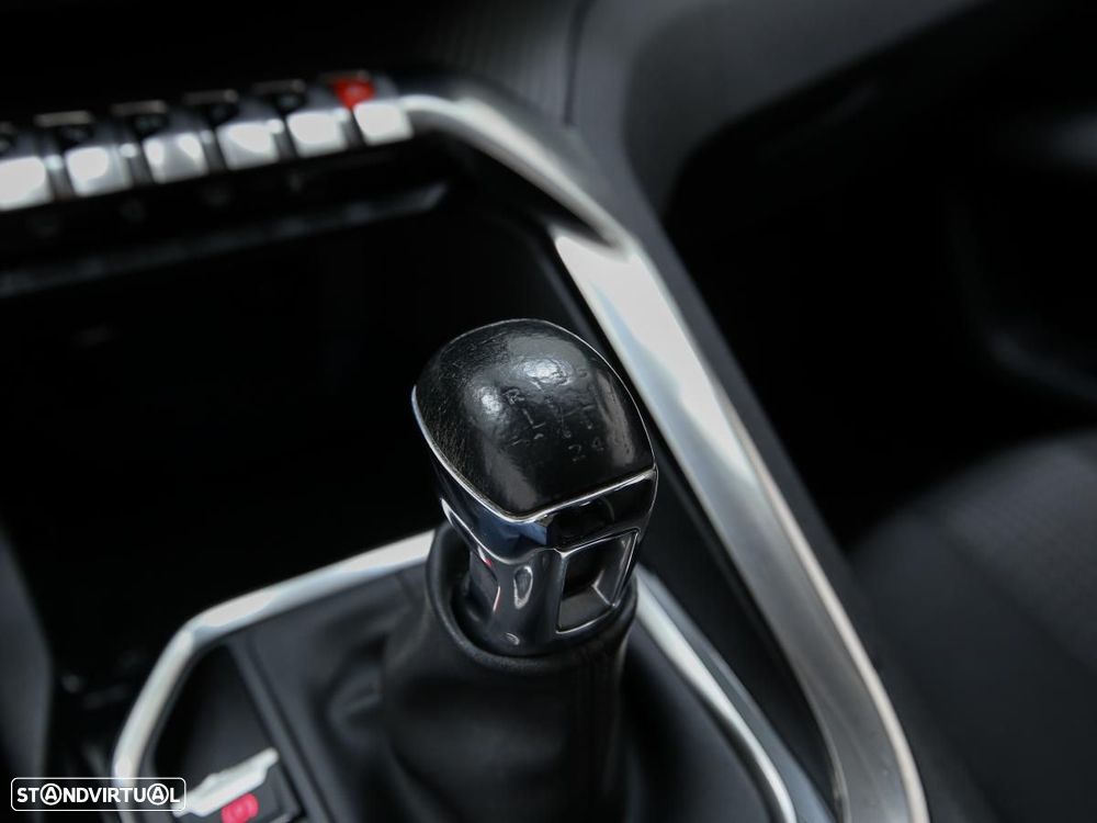 Peugeot 3008 1.5 BlueHDi Active - 18