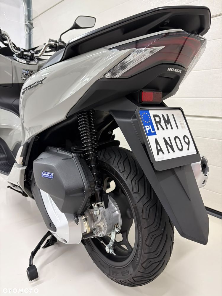Honda PCX - 11