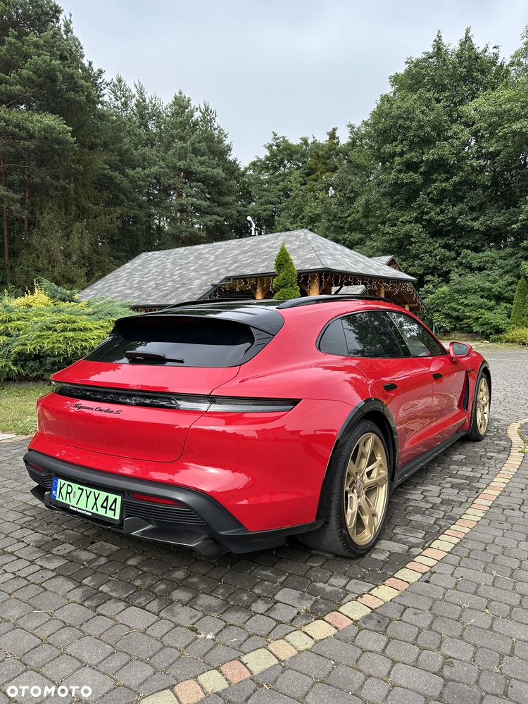 Porsche Taycan - 2