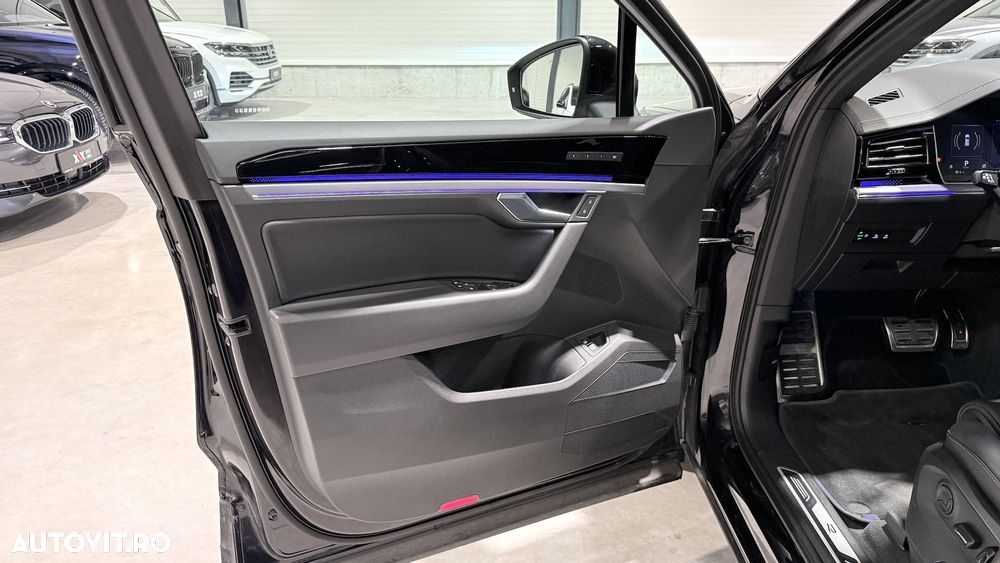 Volkswagen Touareg V6 TSI eHybrid PHEV R - 26