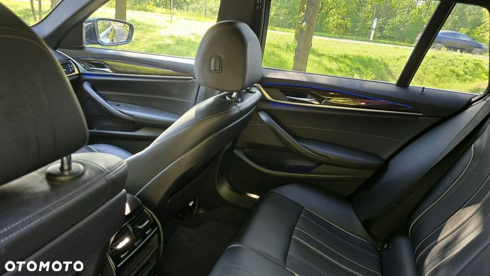 BMW Seria 5 - 29