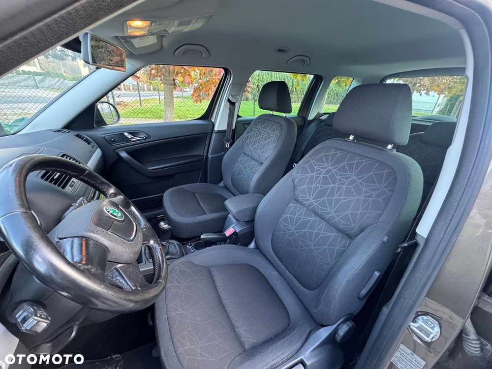 Skoda Yeti 1.8 TSI 4x4 FAMILY - 23