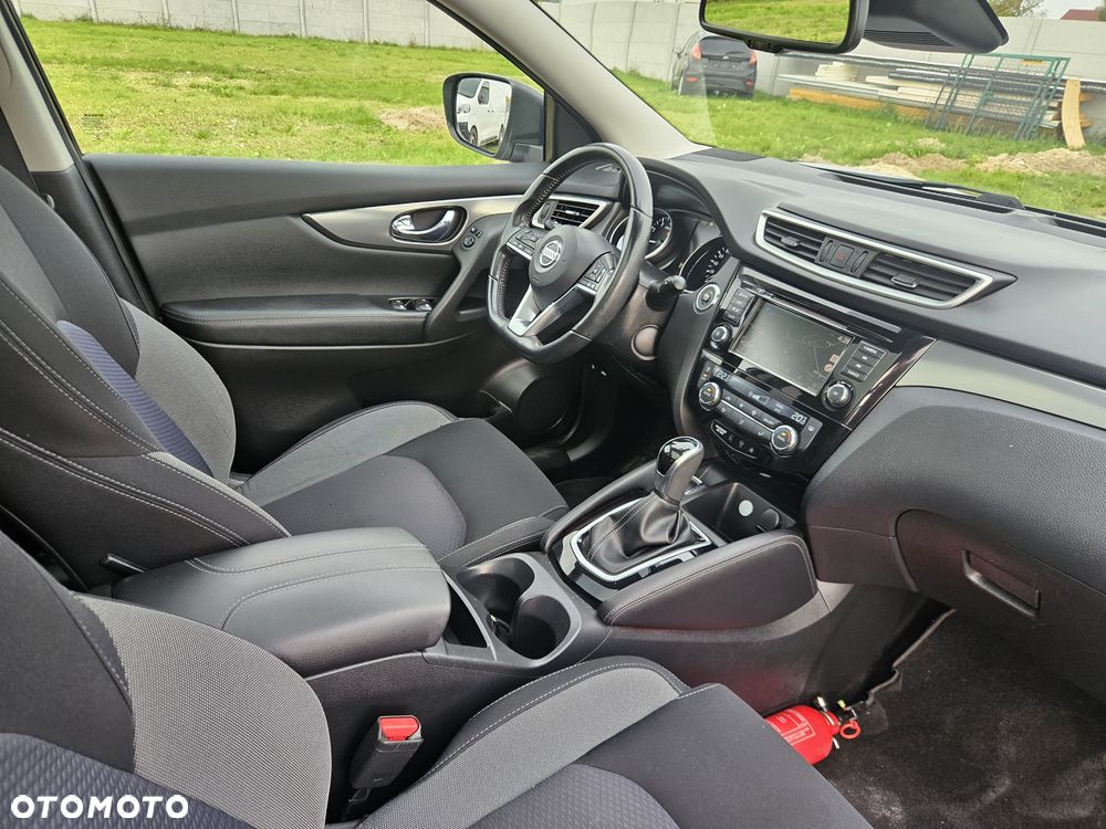 Nissan Qashqai - 24