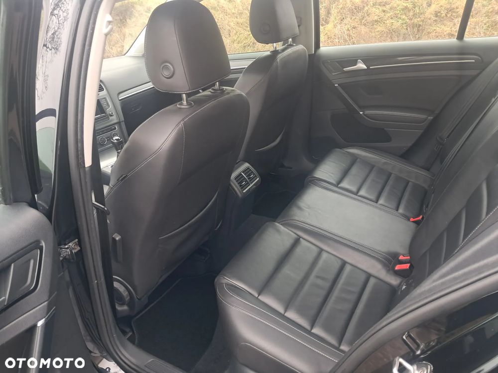 Volkswagen Golf 1.6 TDI BlueMotion Technology Trendline - 16