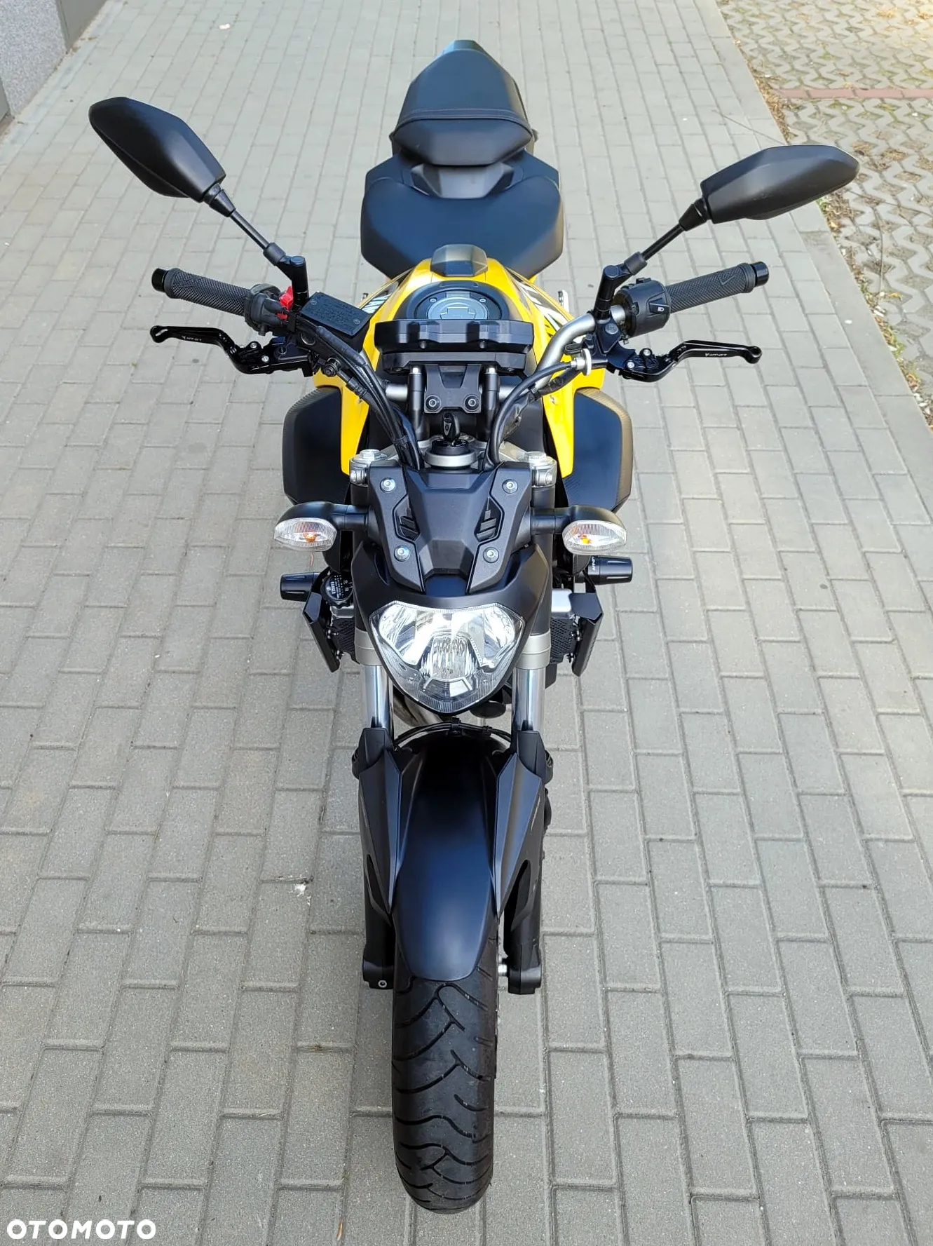 Yamaha MT - 4