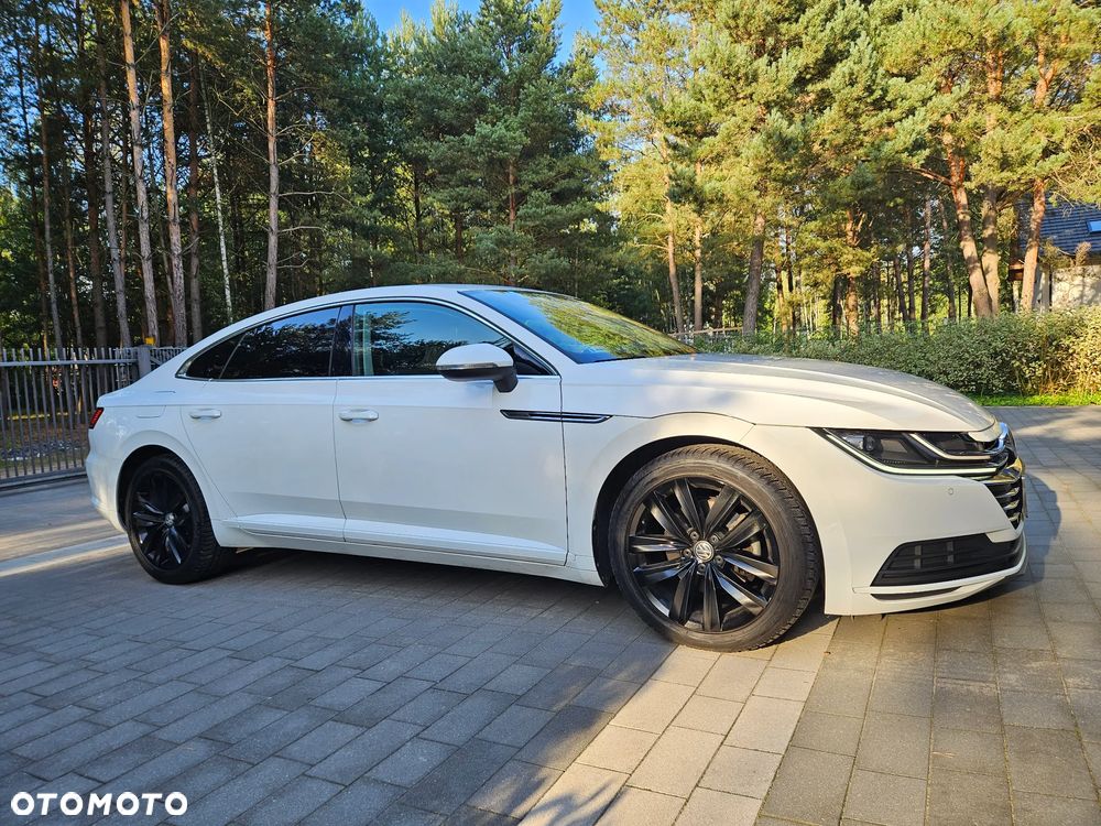 Volkswagen Arteon 2.0 TSI Essence DSG - 9