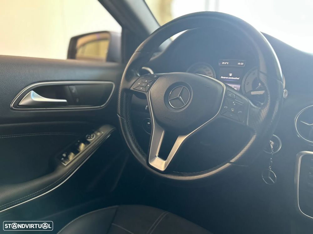 Mercedes-Benz A 180 CDI BE Urban Aut. - 12
