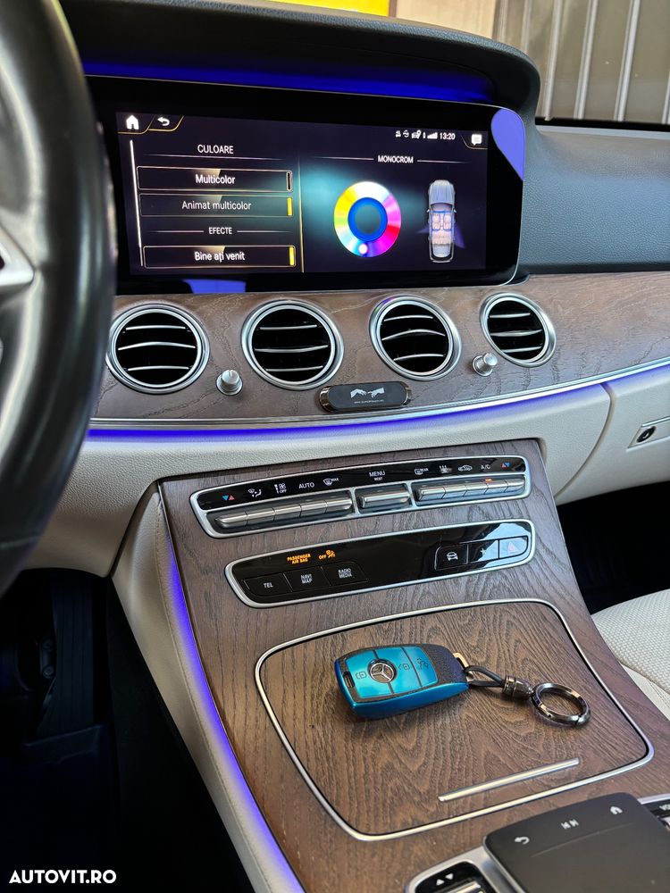 Mercedes-Benz E 300 de 9G-TRONIC Exclusive - 28