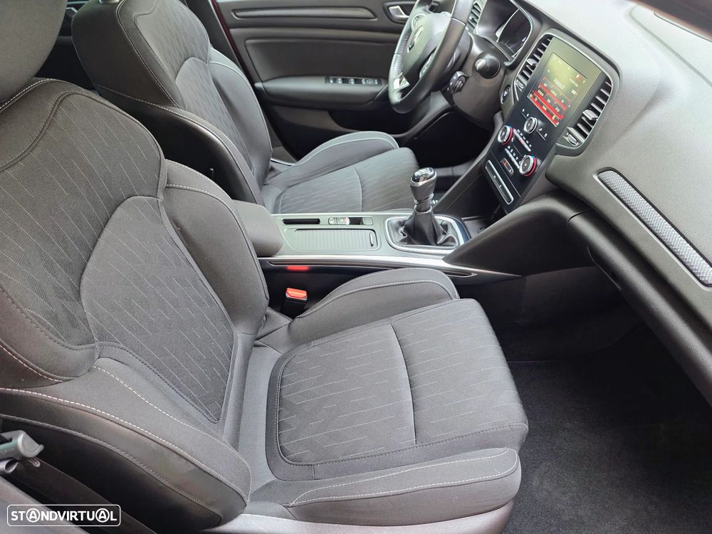 Renault Mégane 1.3 TCe Limited - 39
