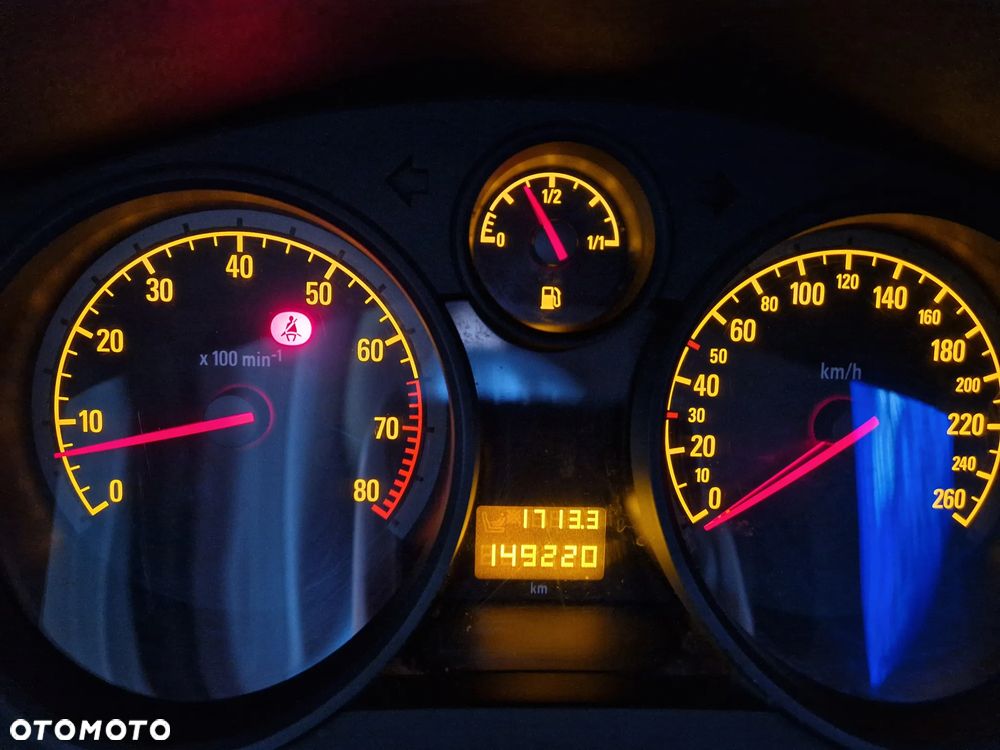 Opel Astra 1.4 - 12