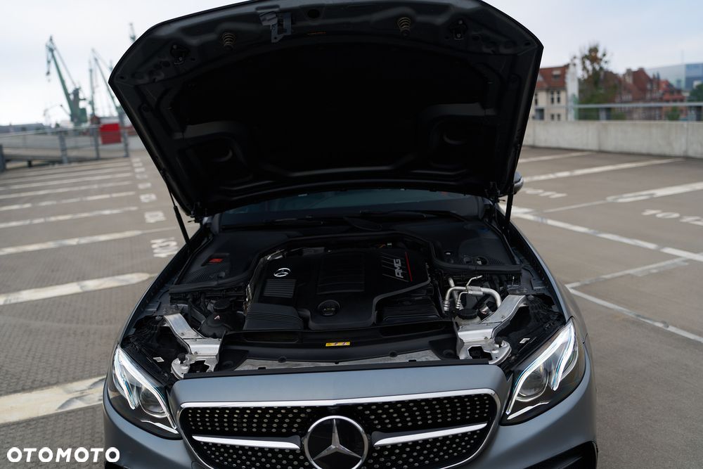Mercedes-Benz Klasa E - 4