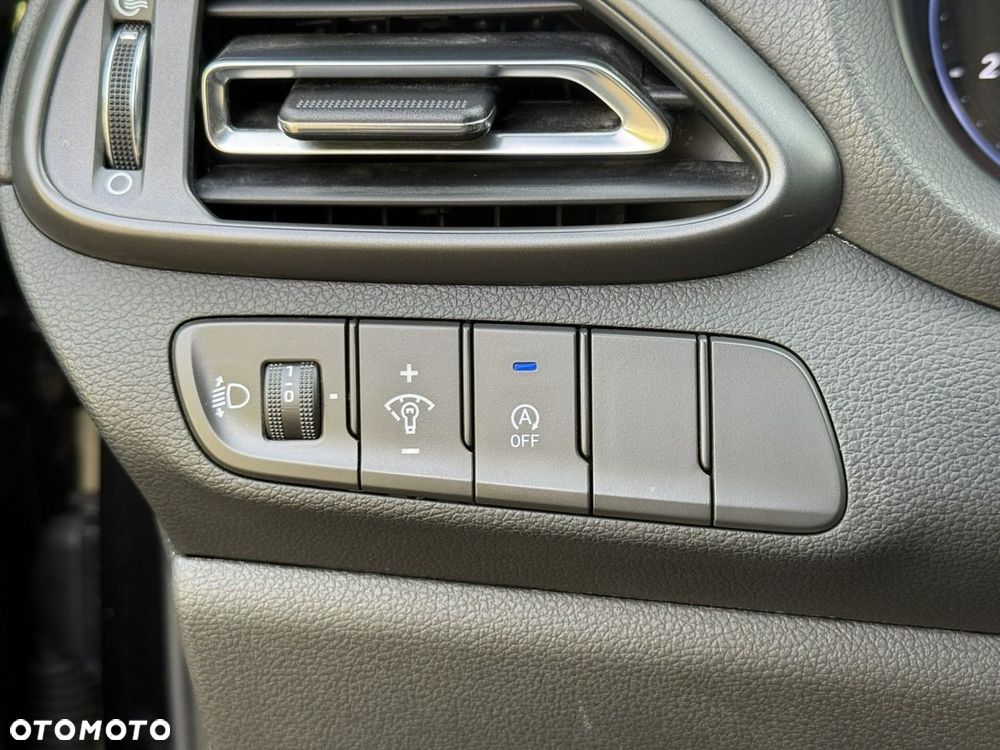 Hyundai i30 N 2.0 T-GDI Performance DCT - 23