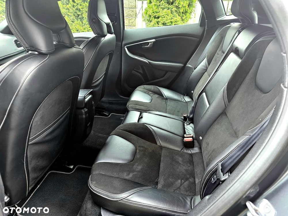 Volvo V40 D2 R-Design Kinetic - 20