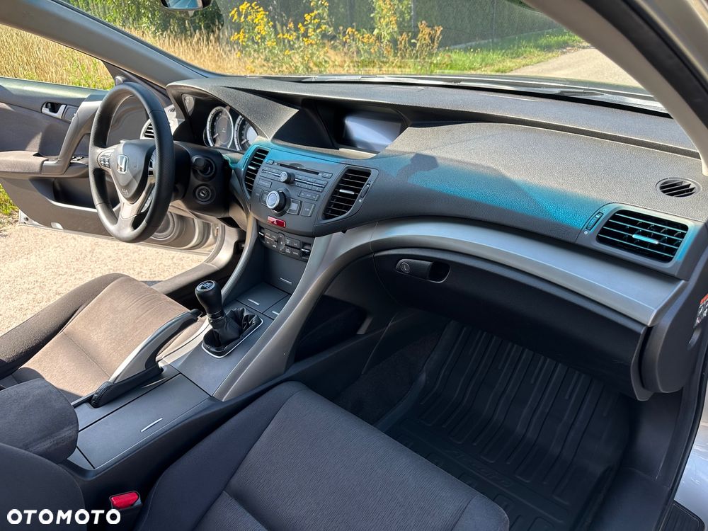Honda Accord 2.0 Elegance - 17