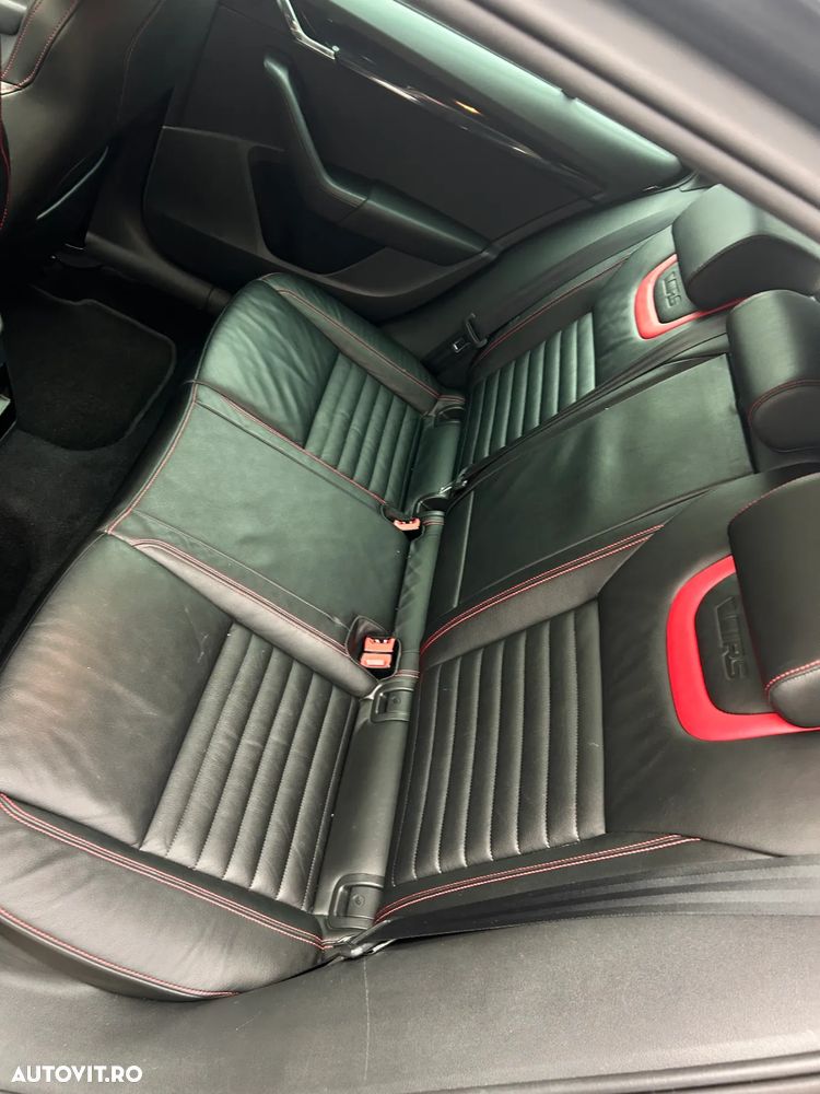 Skoda Octavia 2.0 TDI DSG RS - 7