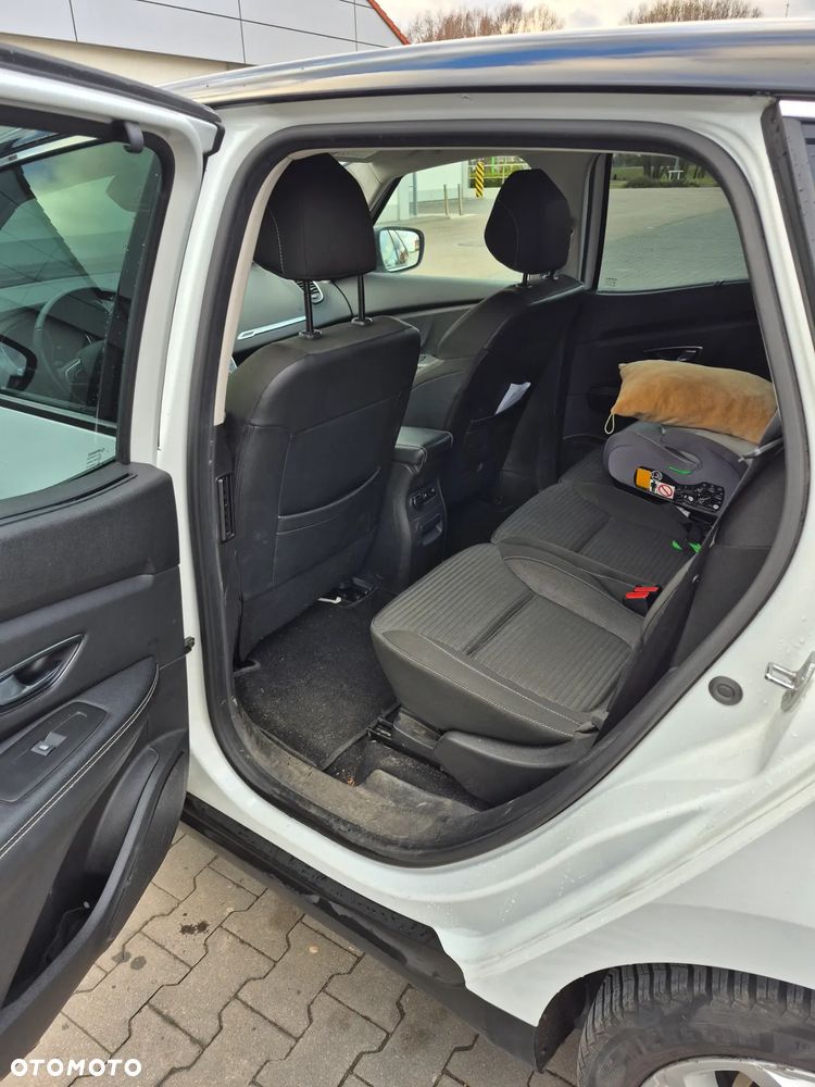 Renault Scenic 1.3 TCe FAP Zen - 7