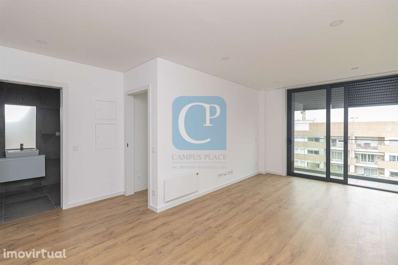 Apartamento T1 novo com varanda - Empreendimento Agra Campus - Grande imagem: 2/21