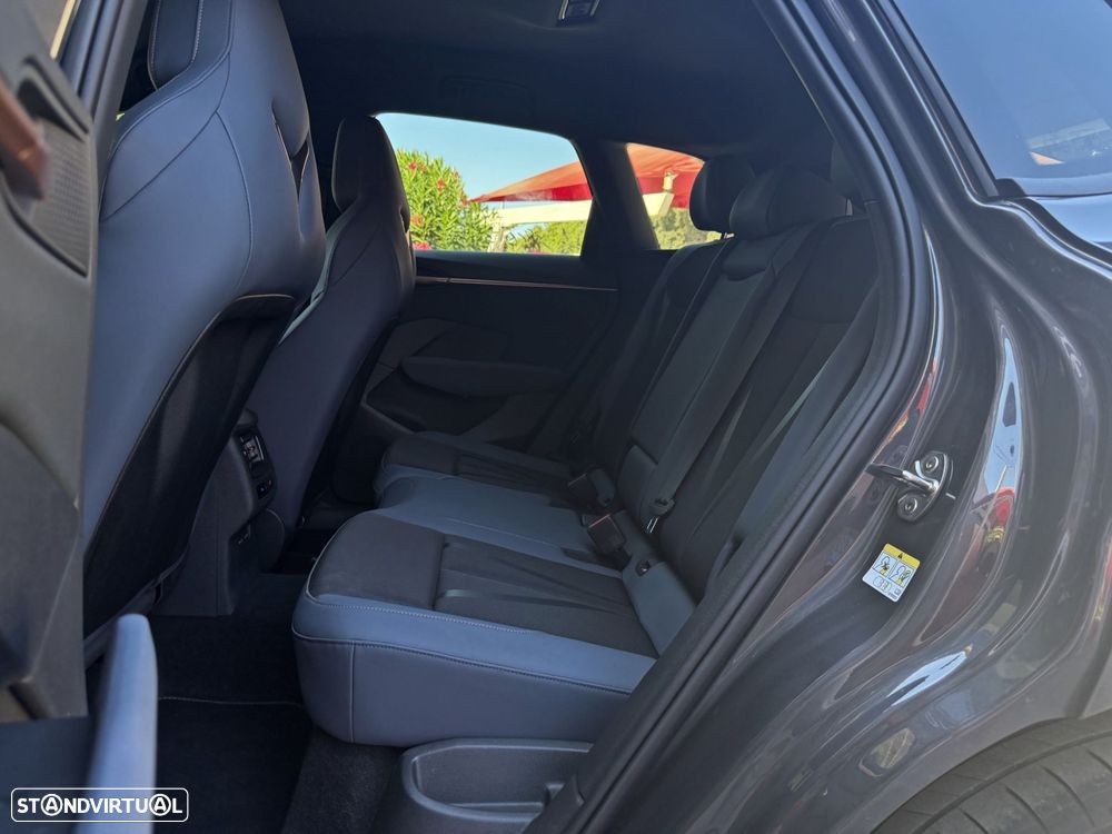 Cupra Terramar 1.5 e-Hybrid DSG - 22