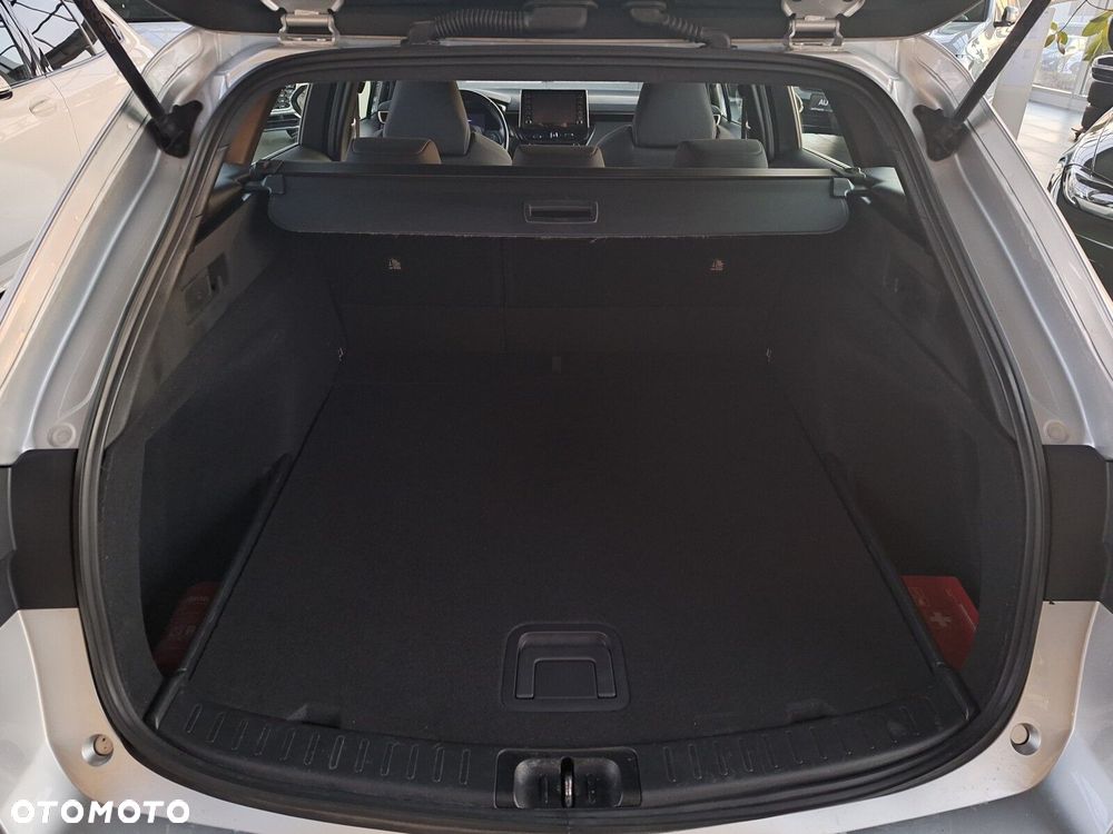 Toyota Corolla 1.8 Hybrid Comfort - 16