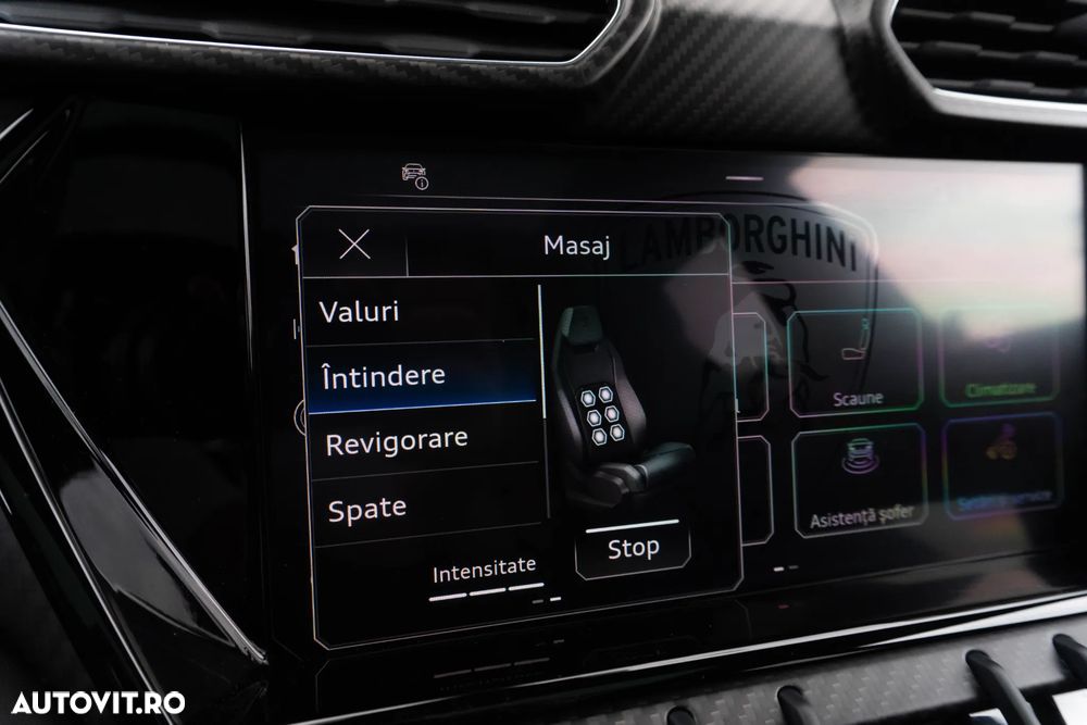 Lamborghini URUS - 25