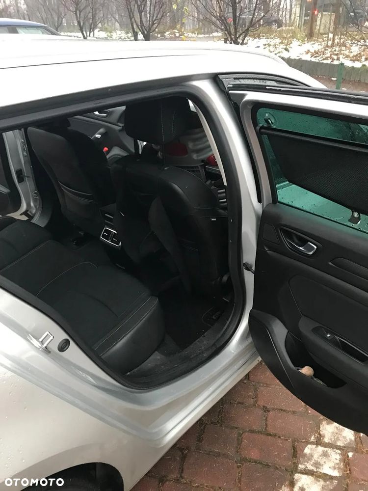 Renault Megane 1.5 Blue dCi Intens - 14