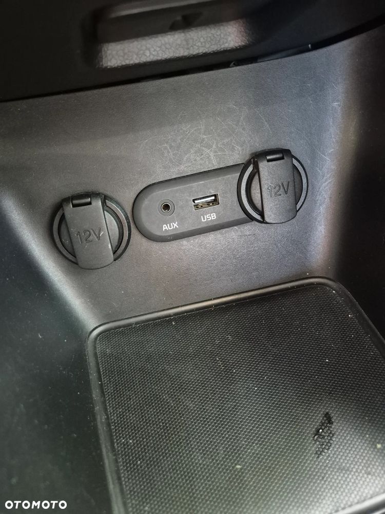 Kia Ceed - 19