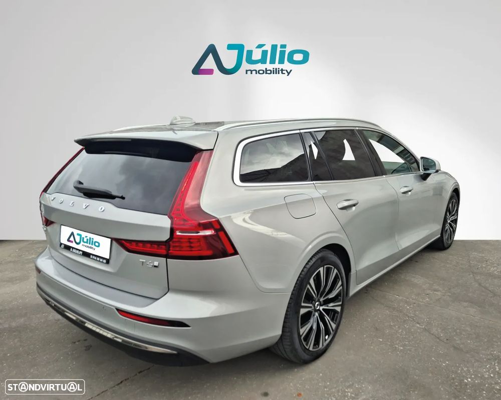 Volvo V60 2.0 T6 AWD TE Plus Dark - 6