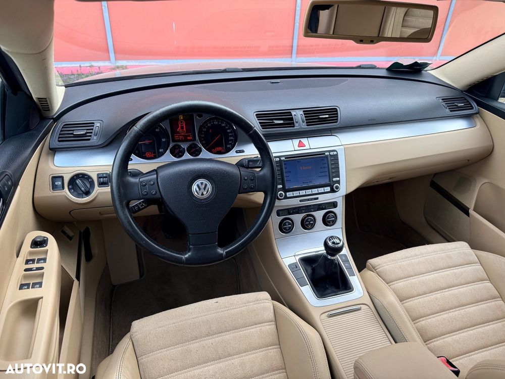 Volkswagen Passat 2.0 TDI DPF 4Motion Highline - 16