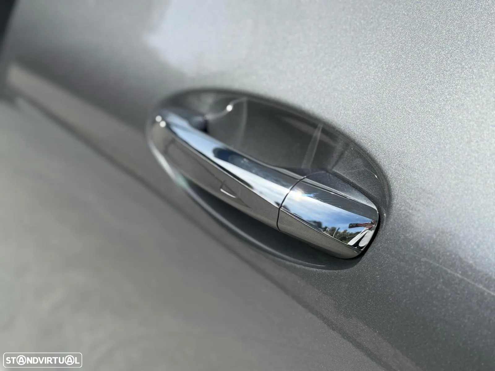 Mercedes-Benz GLA 180 d AMG Line - 20