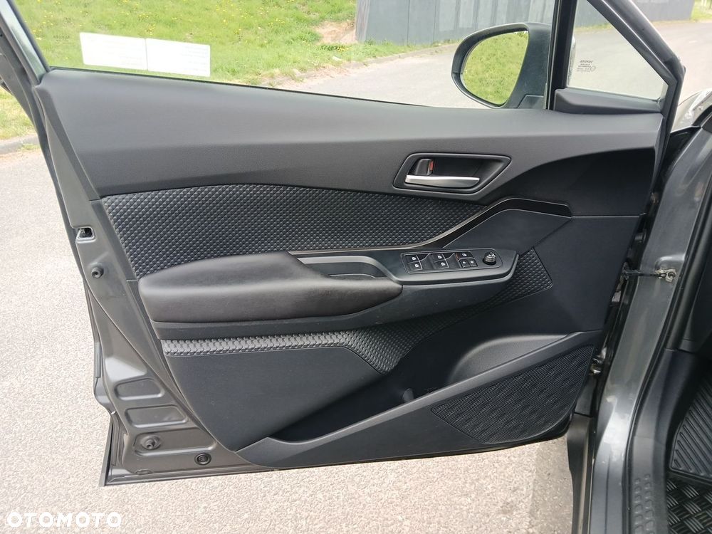 Toyota C-HR 1.2 T GPF Premium - 41