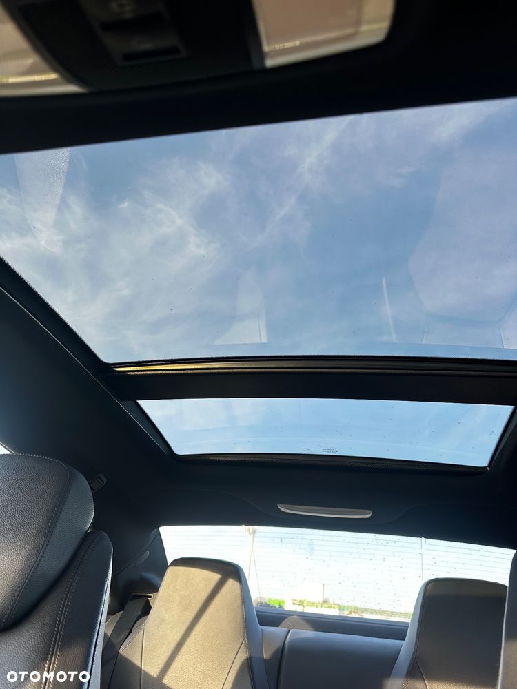 Mercedes-Benz Klasa E 200 CGI BlueEffICIENCY - 9