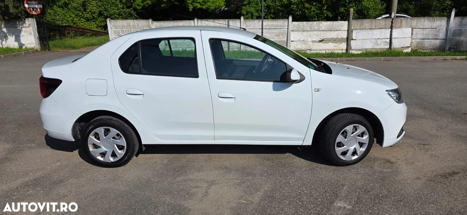 Dacia Logan 1.0 SCe Laureate - 5
